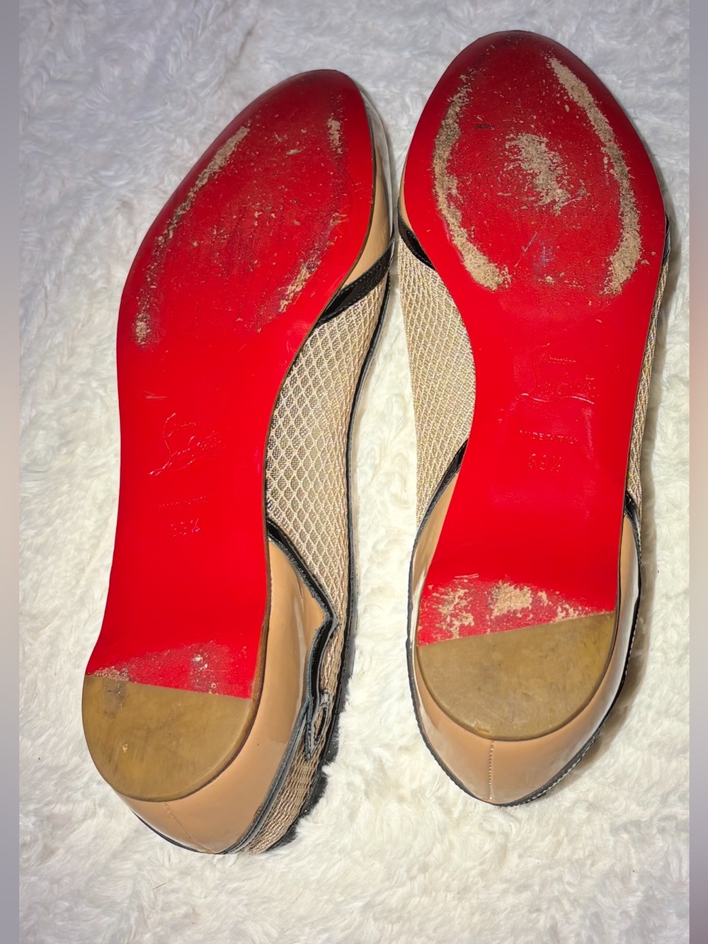 Christian Louboutin mesh and patent leather ballet flats with red bottom - Picture 10 of 12